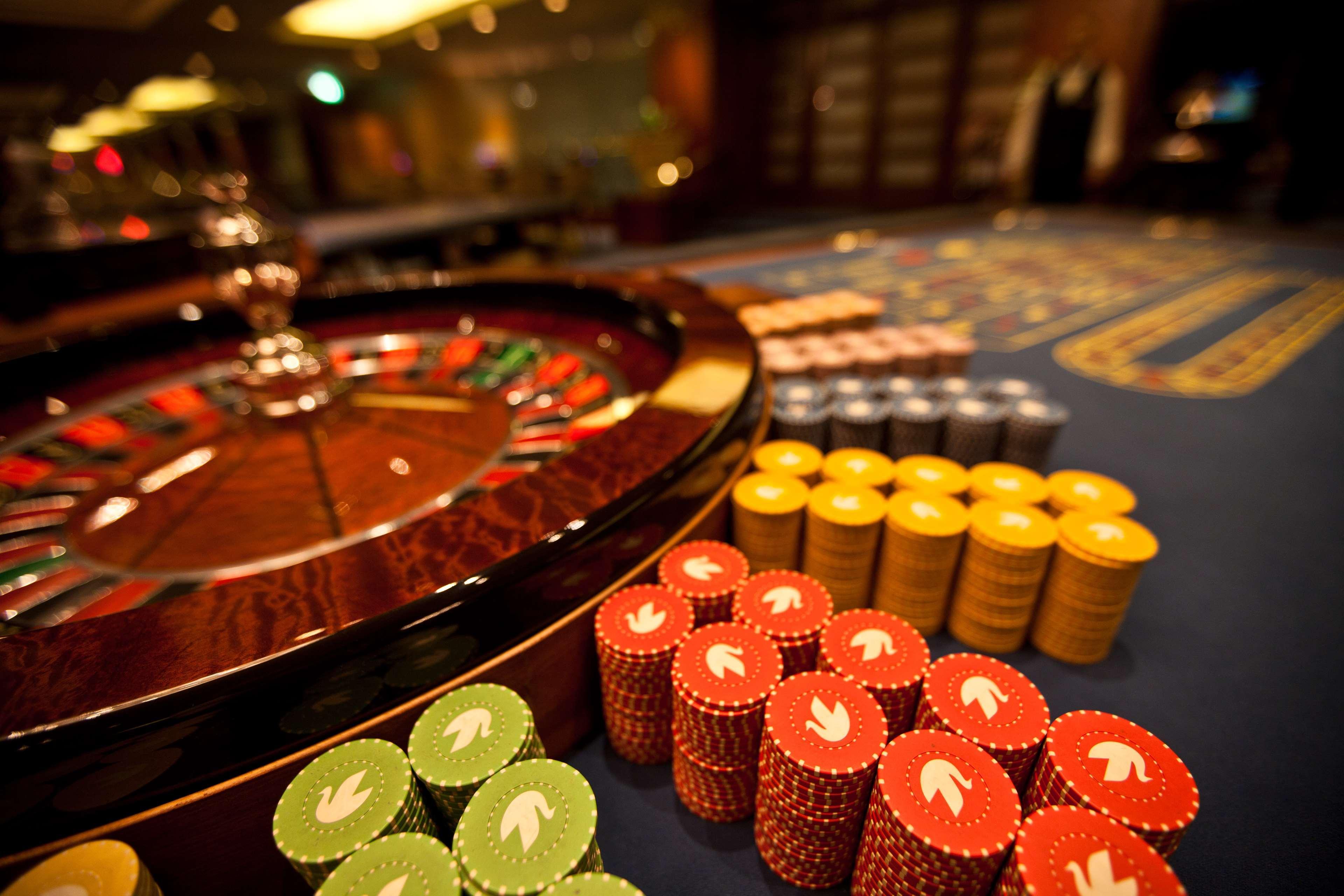 Hotel Sofitel Cairo Downtown Nile Exteriér fotografie Casino chips